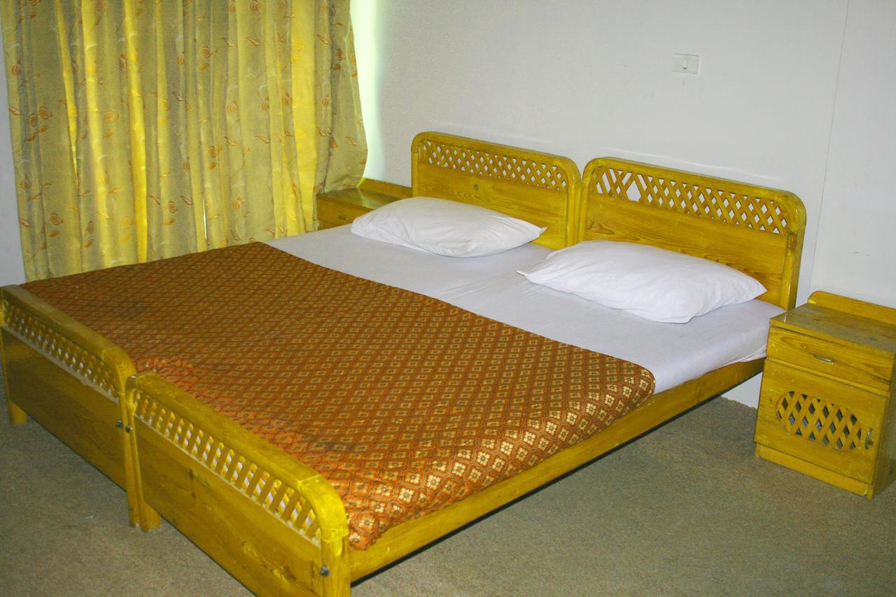 Pine Top Hotels Naran Exterior photo