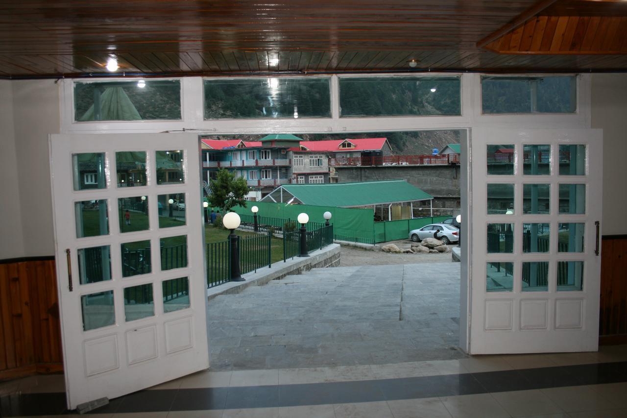 Pine Top Hotels Naran Exterior photo